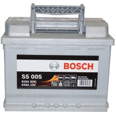 Автомобильный аккумулятор Bosch 6СТ-63 R+ S5 005